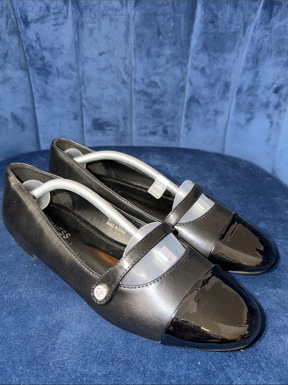 Berness Classic Black Mary Jane Flats Patent Toe with Rhinestone Accent Size 7.5